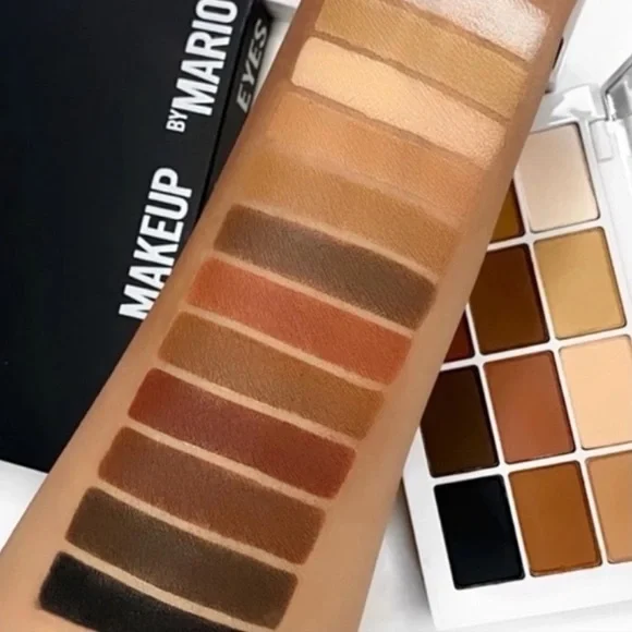 MAKEUP BY MARIO Master Mattes Eyeshadow Palette - Picture 3 of 13